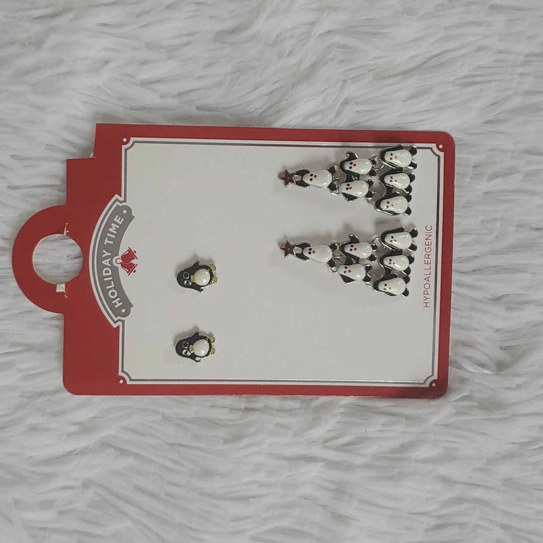Free With Purchase-Holiday Time Duo Penguins Earrings Set